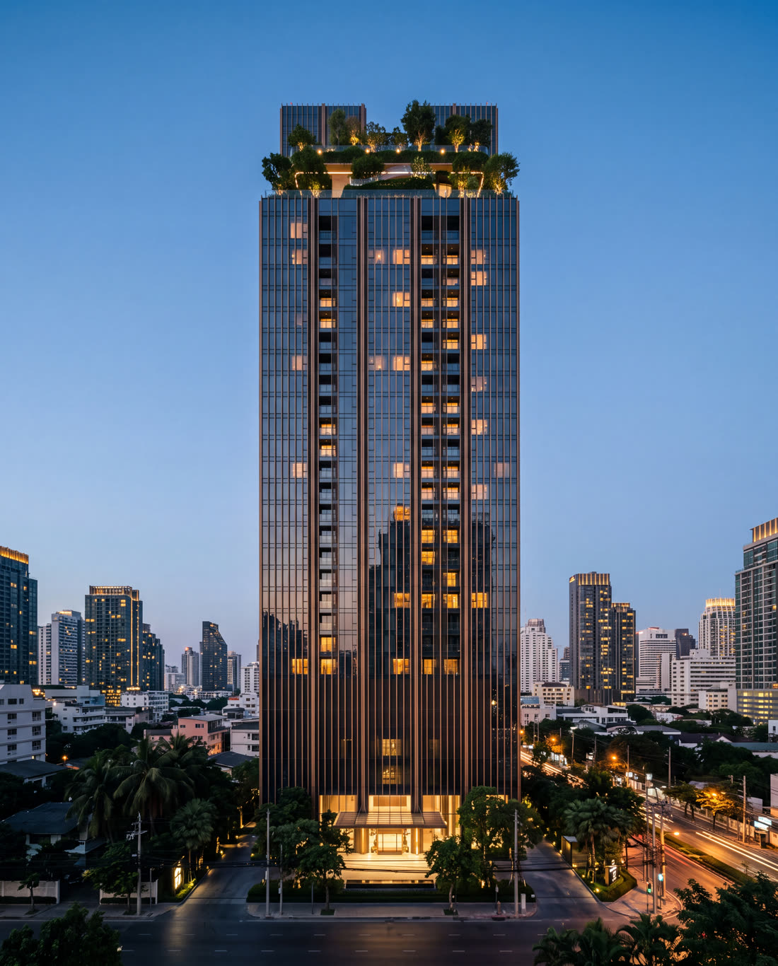อาคาร LUMORA ริมน้ำเจ้าพระยา 58 ชั้น ยามพลบค่ำ